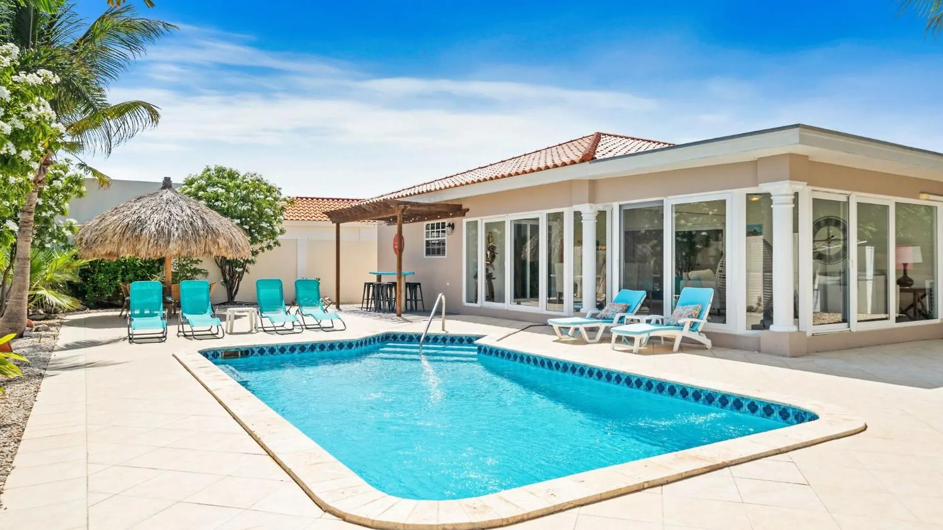 Rooi Santo 128 Villa Palm Beach