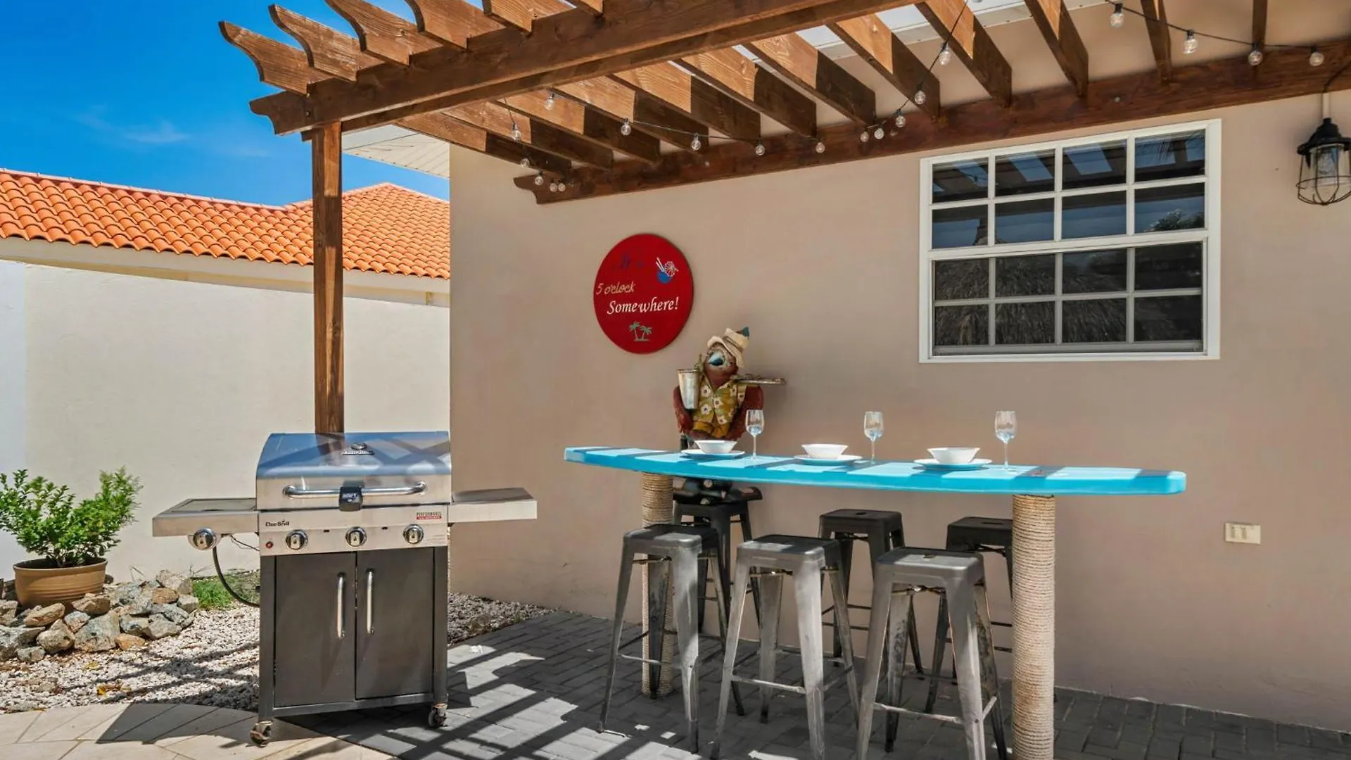 Rooi Santo 128 Villa Palm Beach